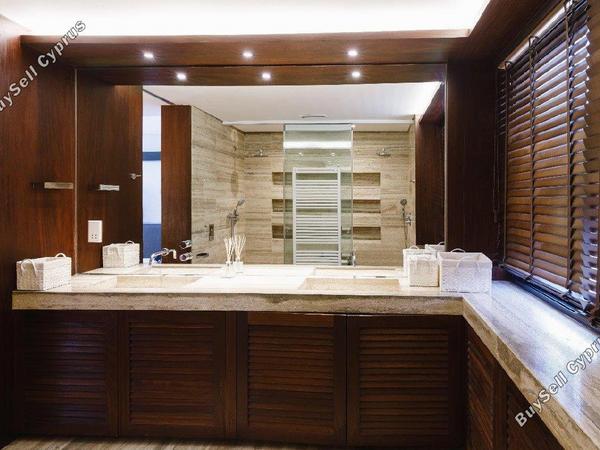 8 bedroom detached house for sale agios athanasios limassol 1706698 image 15706485