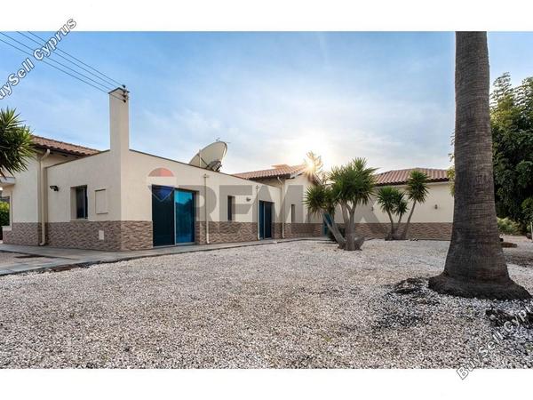 6 bedroom detached house for sale skarinou larnaca 8670209 image 16026840