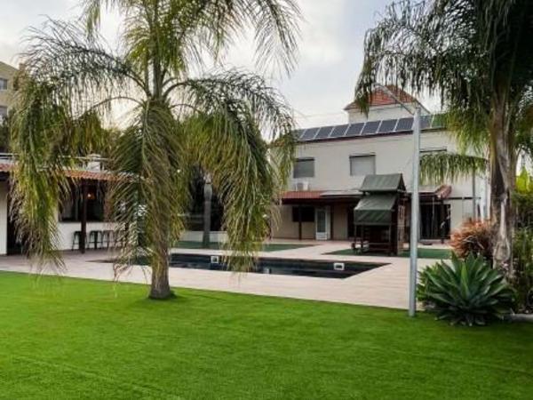 6 bedroom detached house for sale palodeia limassol 8134909 image 13378277
