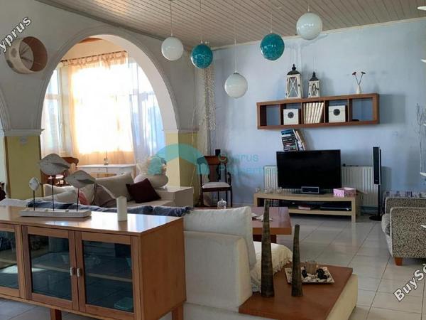 7 bedroom detached house for sale dekeleia larnaca 843119 image 5407370