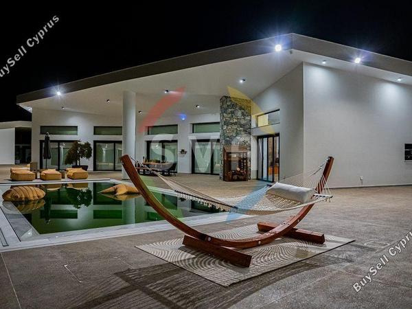 6 bedroom bungalow for sale louvaras limassol 7495319 image 13668941