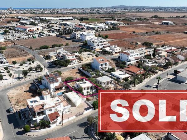 2 bedroom bungalow sold deryneia famagusta 7813819 image 10646314