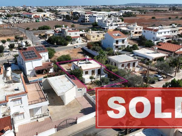 2 bedroom bungalow sold deryneia famagusta 7813819 image 10646321