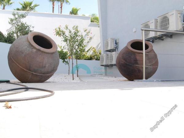 7 bedroom detached house for sale kalogiroi limassol 7452029 image 9215229