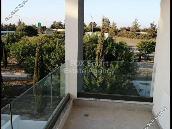 2 bedroom apartment for rent dromolaxia larnaca 1590429 image 5792278