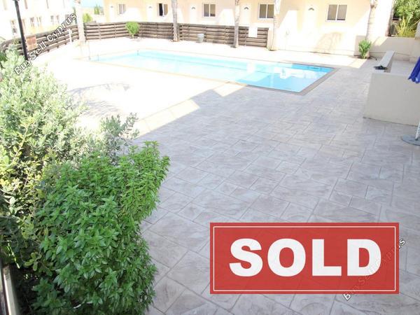 2 bedroom town house sold deryneia famagusta 8142629 image 13435875