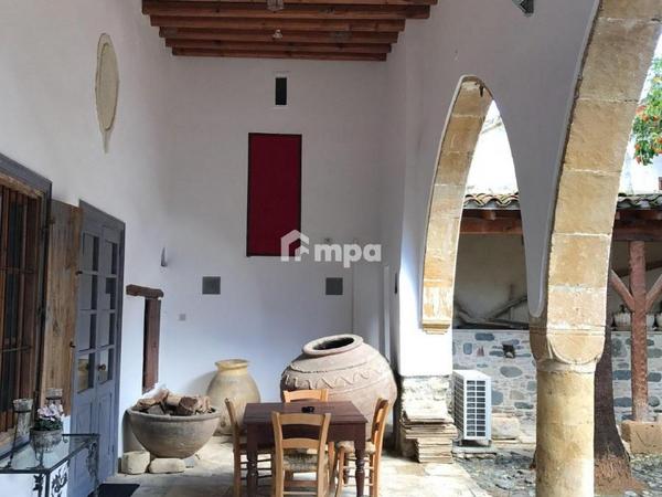 6 bedroom detached house for sale pera orinis nicosia 1728829 image 9218473