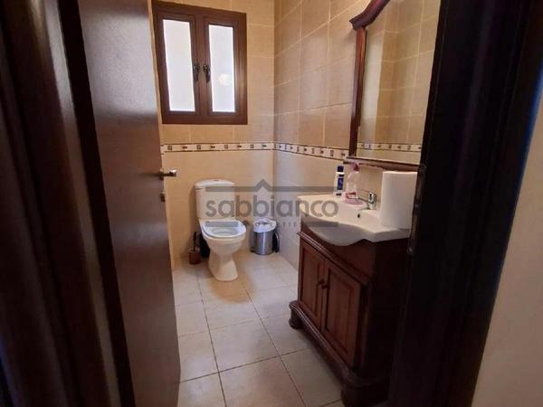 8 bedroom detached house for sale aradippou larnaca 8748829 image 16469022