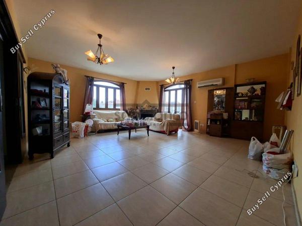 8 bedroom detached house for sale aradippou larnaca 8748829 image 16469031