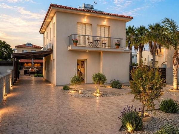 3 bedroom apartment for rent psematismenos larnaca 8645339 image 16147716
