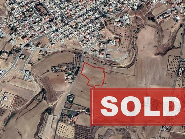 land sold geri nicosia 830349 image 683354