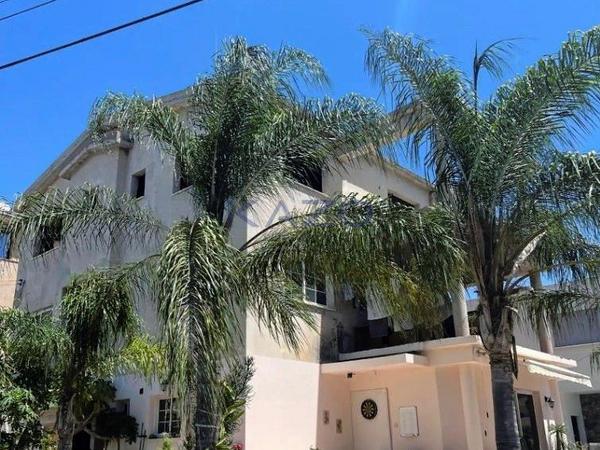 2 bedroom detached house for sale kato polemidia limassol 1735859 image 16522638