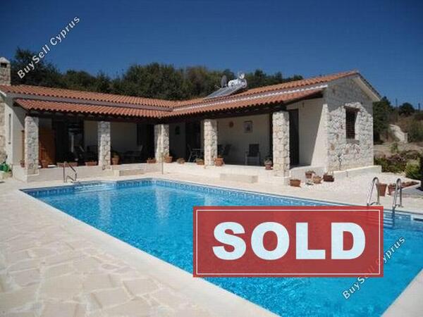 3 bedroom bungalow sold polemi paphos 226069 image 205734