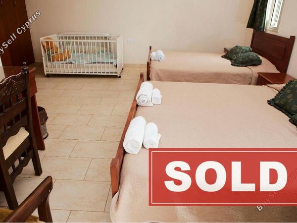 5 bedroom detached house sold kissonerga paphos 1672369 image 4318247