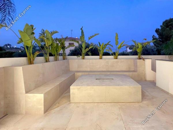 7 bedroom detached house for sale latsia nicosia 1399369 image 5402538