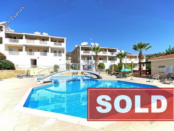 2 bedroom apartment sold peyia paphos 796569 image 641196