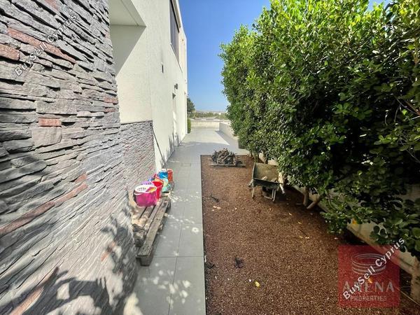 6 bedroom detached house for sale dekeleia larnaca 1269569 image 14628696