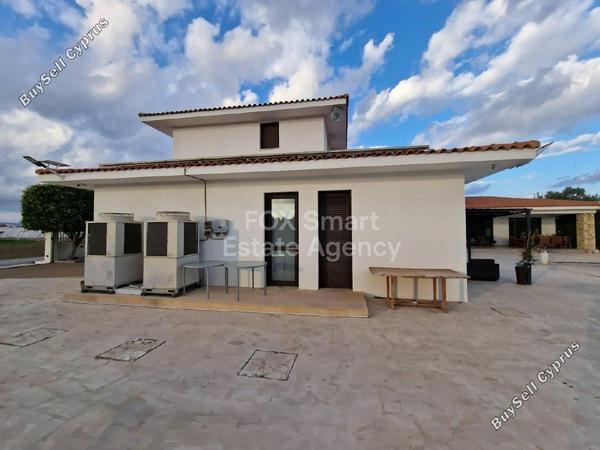 6 bedroom detached house for sale dromolaxia larnaca 1227679 image 16818017