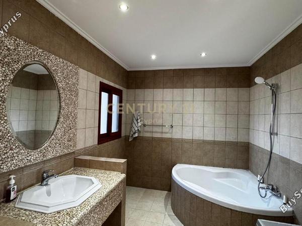 2 bedroom apartment for rent potamos germasogeias limassol 7689779 image 16632727