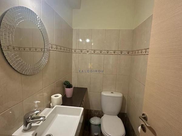 3 bedroom apartment for sale faneromeni larnaca 1237779 image 5613093