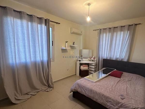 3 bedroom apartment for sale faneromeni larnaca 1237779 image 5613106