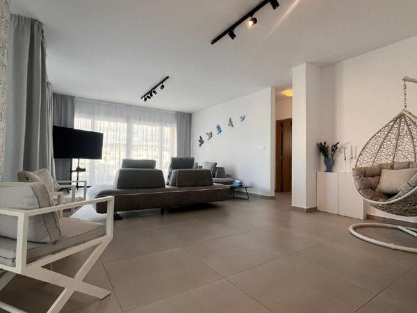 4 bedroom penthouse for sale potamos germasogeias limassol 1677779 image 13684728