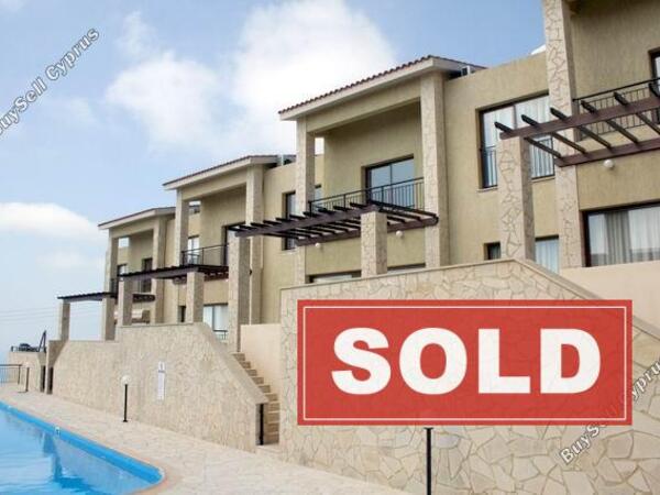 2 bedroom town house sold tala paphos 220879 image 131983