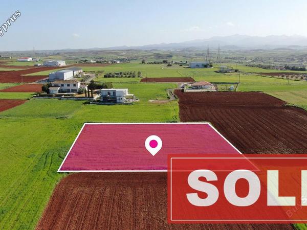 land sold agioi trimithias nicosia 1057099 image 2843428