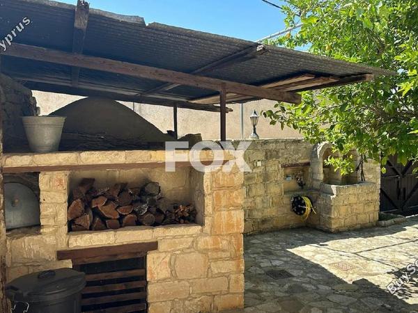 6 bedroom detached house for sale salamiou paphos 1479699 image 10036965