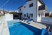 3 Bedroom Detached house in Geroskipou (Paphos) to rent 