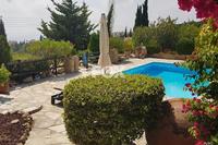 3 Bedroom Bungalow in Tala (Paphos) for sale 