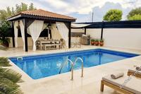 4 Bedroom Detached house in Germasogeia (Limassol) to rent 