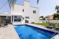 4 Bedroom Detached house · Oroklini (Larnaca) for sale 