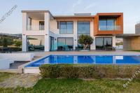 4 Bedroom Detached house · Coral Bay (Paphos) to rent 