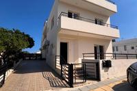 3 Bedroom Semi-detached house in Oroklini (Larnaca) to rent 