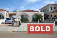 2 Bedroom Bungalow · Frenaros (Famagusta) for sale 