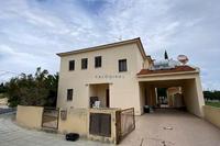 4 Bedroom Detached house in Aradippou (Larnaca) for sale 
