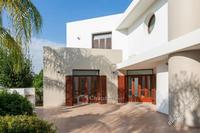 5 Bedroom Detached house in Agios Dometios (Nicosia) to rent 