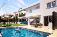4 Bedroom Detached house in Agia Thekla (Famagusta) for sale 