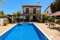 5 Bedroom Detached house in Lofou (Limassol) to rent 