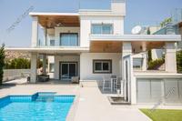 4 Bedroom Detached house · Agios Tychonas (Limassol) to rent 