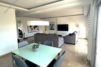 4 Bedroom Apartment in Agios Tychonas (Limassol) for sale 