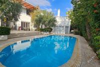 5 Bedroom Detached house in Parissinos (Nicosia) to rent 