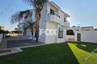 4 Bedroom Detached house · Kato Polemidia (Limassol) for sale 