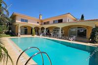 6 Bedroom Detached house in Makedonitissa (Nicosia) to rent 