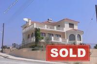 5 Bedroom Detached house in Agios Athanasios (Limassol) for sale 
