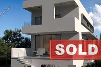 3 Bedroom Detached house in Agios Athanasios (Limassol) for sale 