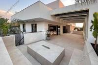 7 Bedroom Detached house in Latsia (Nicosia) for sale 