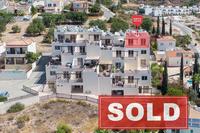 2 Bedroom Apartment in Peyia (Paphos) for sale 