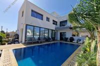 4 Bedroom Detached house in Linopetra (Limassol) for sale 